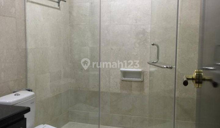 Nice rare unit Sudirman Mansion 3Br FF 1975 Usd Private Lift 2