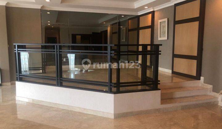 Jual Apartemen Belezza 3+1 Br Permata Hijau Lux Semi Furnish  2