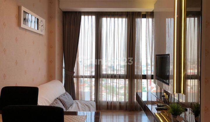 Studio apartment with high quality furnishing in Capitol Suites Jakarta Pusat 1