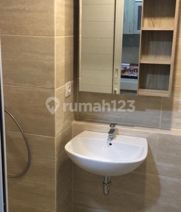 Apartmen Cantik Furnish Rapi Dan Bagus SPRING WOOD 2