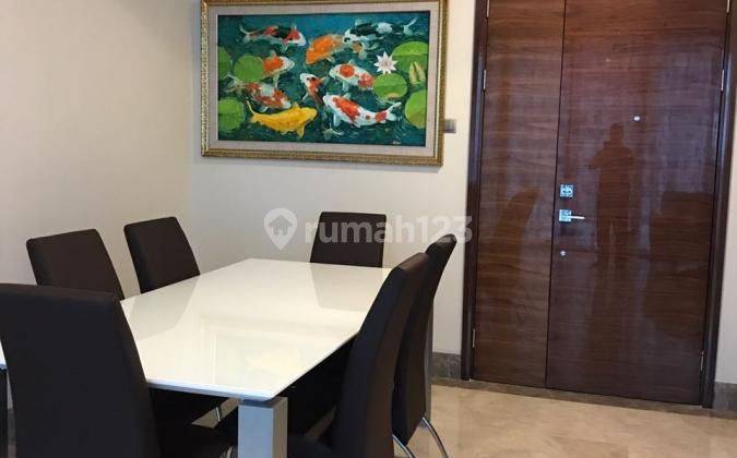 Apartemen District 8, 3BR, 179sqm 1