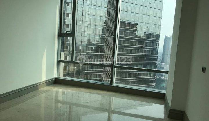 Apartemen Ciputra World Raffles, Kuningan, Unit sangat Bagus! Private Lift! 1