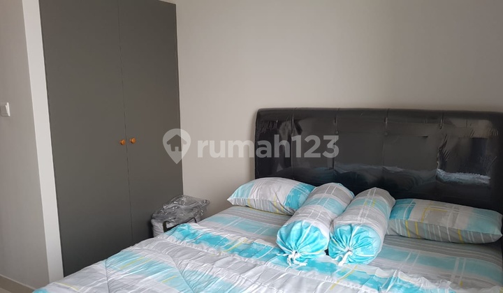 Taman Anggrek Residence Suite Studio Furnish Minimalis, Cukup Siapkan Koper Anda !!