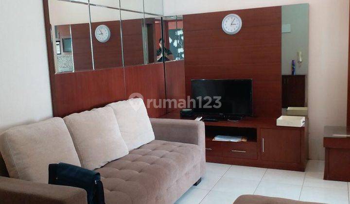 Lokasi apartemen ini strategis, di CBD Sudirman Jakarta 2