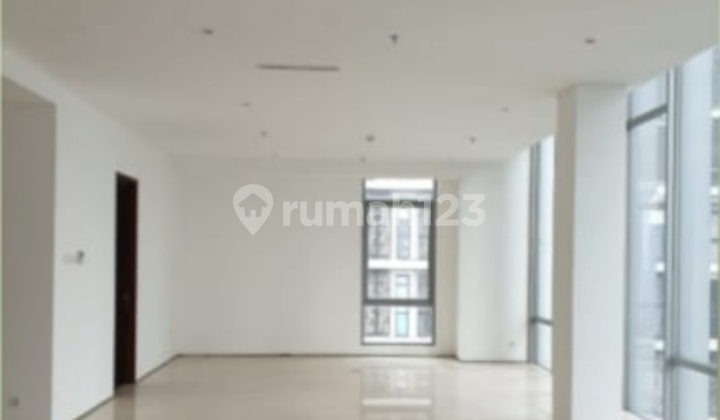 a luxury apartment SENOPATI SUITES