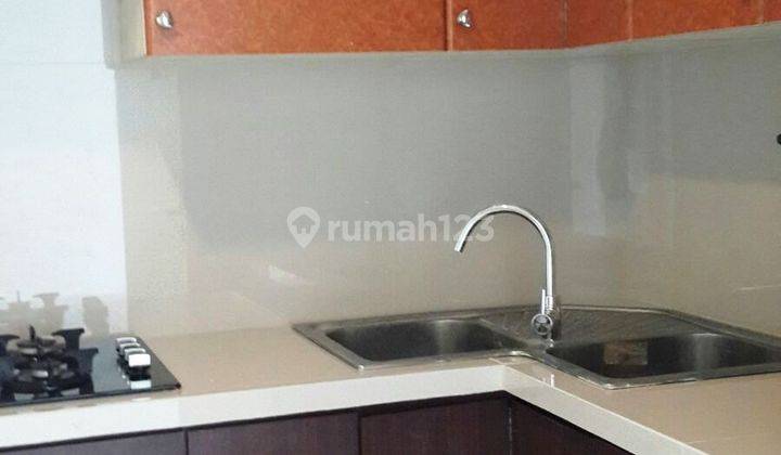 2 BEDS APARTMENT PARAMA 2