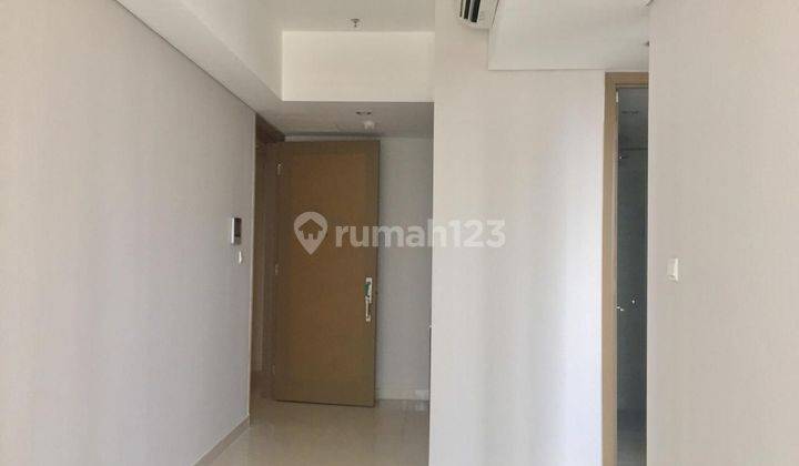 Apartemen Taman Anggrek Residence Lantai Rendah 1