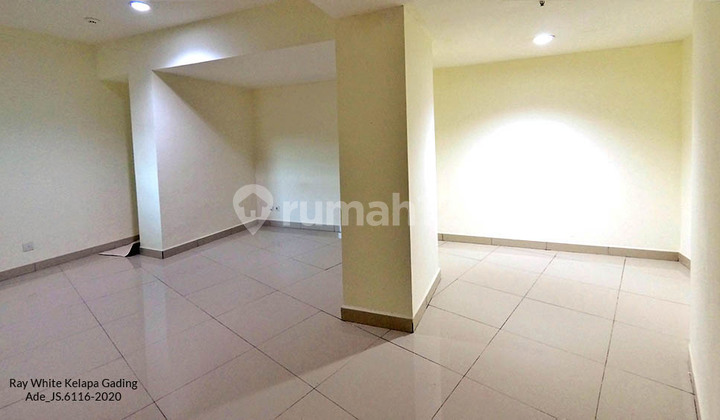 Apartemen Sherwood Residence 1 kamar 61 m2 view pool 2