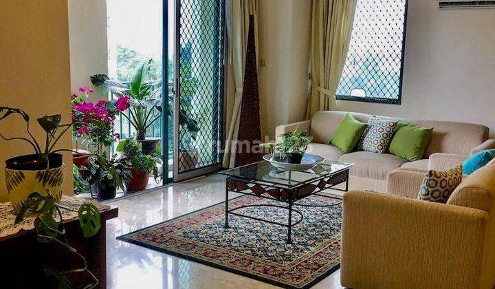  Apartemen Golfhill Terrace 3 Kamar Tidur Furnished Bagus 2