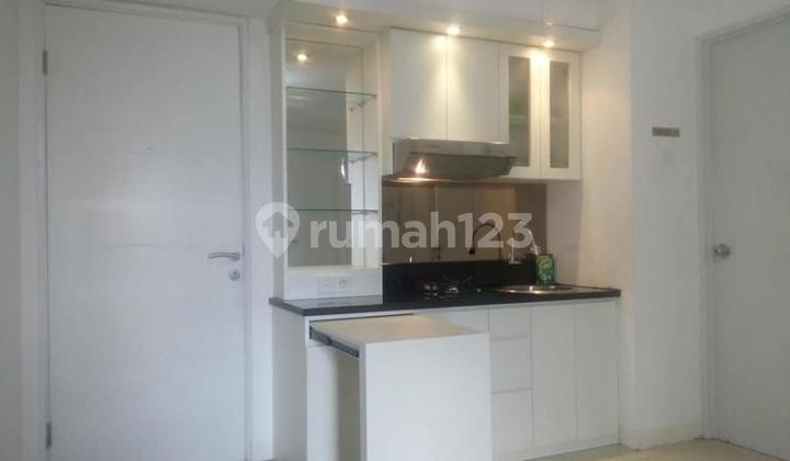 Bassura City 3BR, 48m2, Lantai 9, Furnished, Hubungi 0813 Satu Delapan Tiga Delapan Satu Delapan Tiga Delapan 2