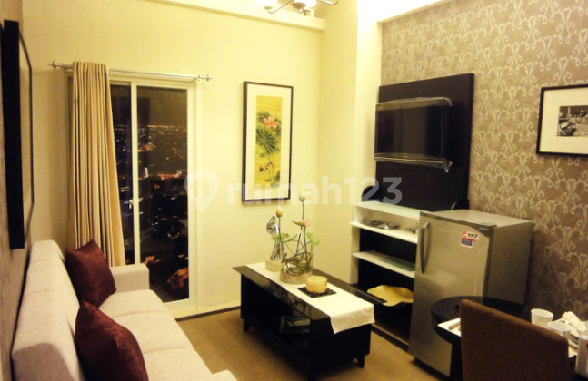 Apartemen di Bale Hinggil, Mewah, Lokasi sangat strategis, Depan Jalan MERR, View Bagus