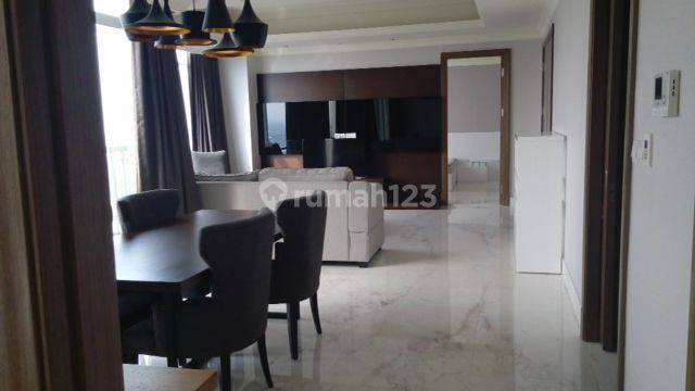 Apartemen Mewah Botanica Simprug 2+1 Bedrooms 1