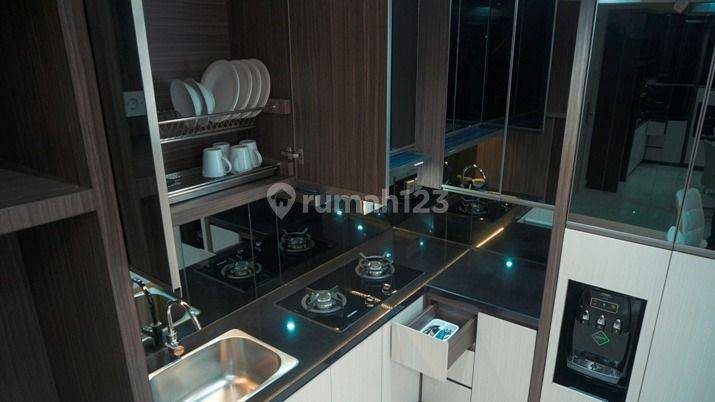 apartemen One Icon Tunjungan plaza  2bedroom lantai 12 furnish 4.5m nego murah 2