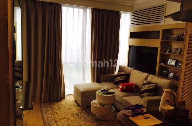 Akses dekat ke tengah kota, Apartemen dengan Private Living Room 1