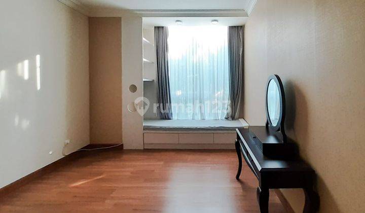  For Rent Luxury Apartment Pakubuwono View 3 Bedrooms Best Deal  2