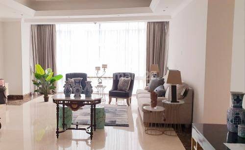 Apartemen Four Seasons, 3BR, 195sqm 1