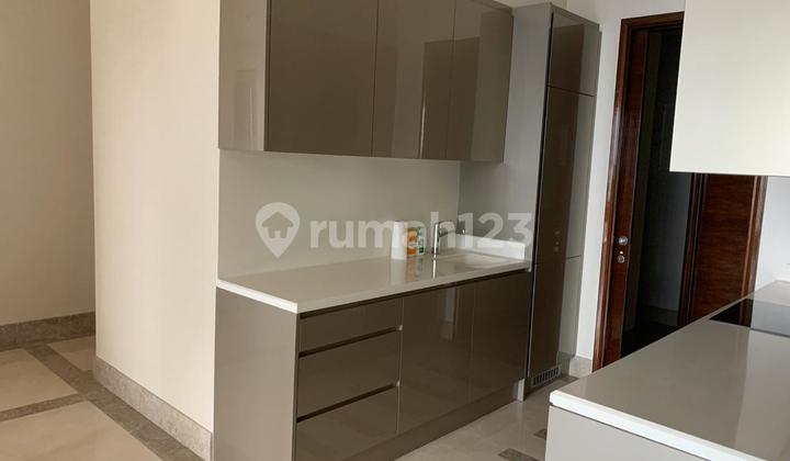 District 8 Senopati Apartment 3 Bedrooms Fully Renovated Mall Ashta 2