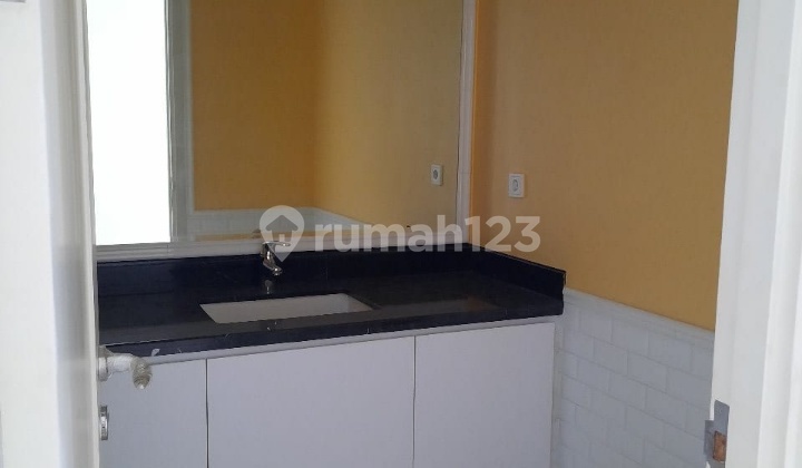 Apartemen Regatta Pantai mutiara, Tower London,Hadap Timur,Regatta 2