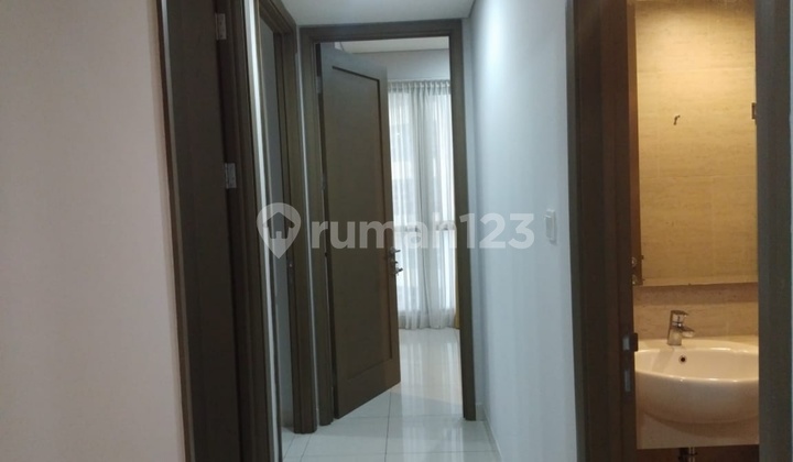 Semi-furnished 2BR Apartment at Taman Anggrek Residences, West Jakarta Semi-furnished 2BR Apartment at Taman Anggrek Residences, West Jakarta