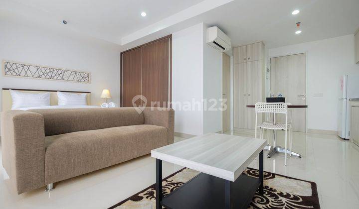 Studio Furnished Apartemen Azalea Suites 2