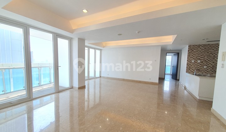 Royale springhill 3 kamar murah unit baru