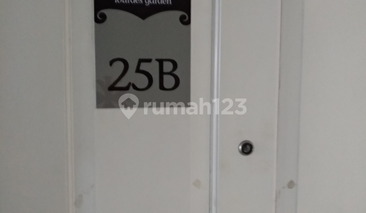 rapi ,bersih viuew bagus cukup bawa koper 2