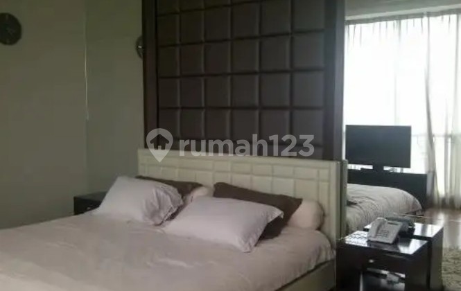 Senayan City Residence High Floor . View Golf Type B- A-c 1