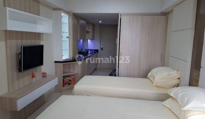 2 Apartemen type studio connecting 1