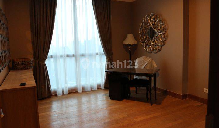 Residence 8 Senopati 2 kamar 170 m 2