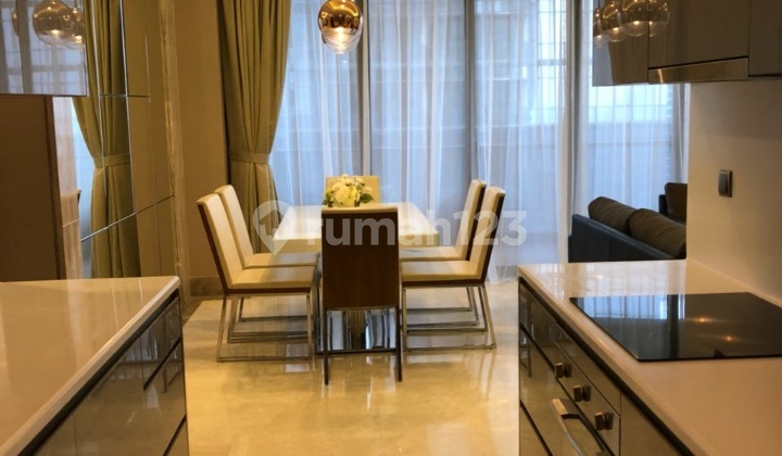District 8 Senopati Apartment, 3 Bedroom, Fully Furnished 2