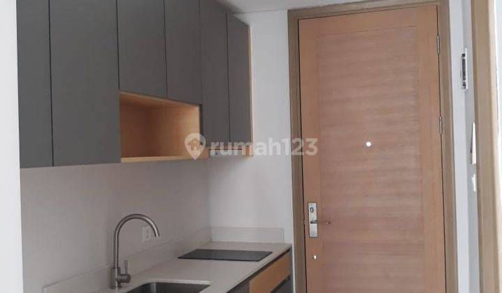 Studio Semi Furnish Taman Anggrek Residences Jakarta Barat 1