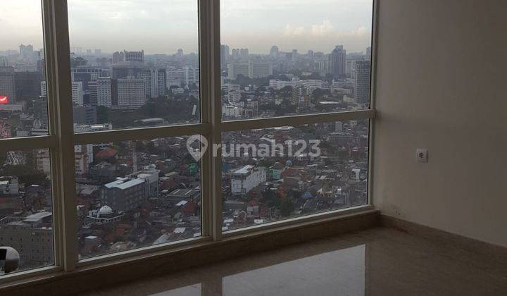 Menteng Park Apartemen, Emerald, 3bedroom,112m2 semifurnished, brand new. 2