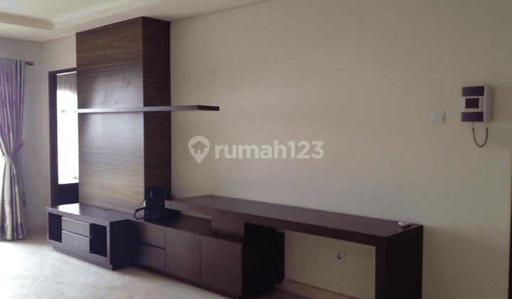 Apartemen Permata Hijau Residences, Harga di Bawah Pasar! Best Deal! 1