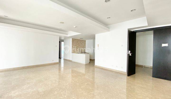 Apartemen royale springhill kemayoran 192 m2 3 bedroom siap huni 2