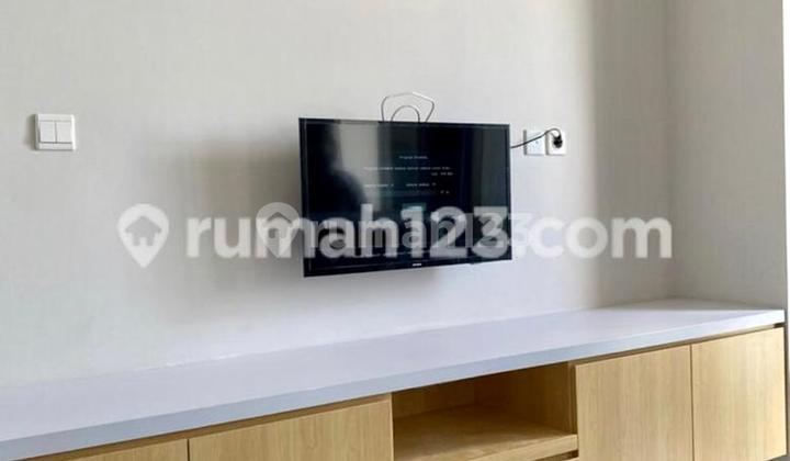 Grab It Fast! Murahh, Taman Anggrek Residence 2BR (50 m2) Fully Furnished, 78 Juta/Tahun, Taman Anggrek, Jakarta Barat 2