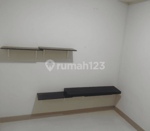 Apartemen green palm luas 38 M2 2br Jakarta barat 1