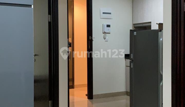 Apartemen Menteng Park 2 BR siap huni di Cikini, Jakarta 2