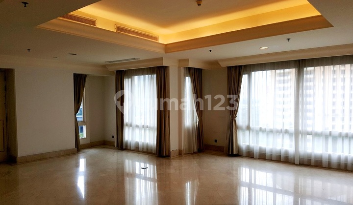 SCBD Suites 2 BR 180 sqm Furnished/Unfurnished Condition