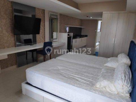 Apartemen Full Furnished Murah Louis Kienne Warhol Simpang Lima 1