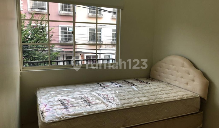 Town House Taman Elok - Lippo Village harga MURAH !!! 2