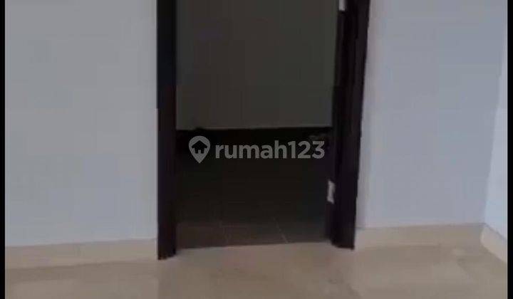 Apartemen Sudirman Suite 3+1BR 1