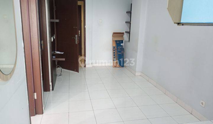 Apartemen Puri Park View Tower C 2BR lt 27 furnish hdp pool/selatan BU 2