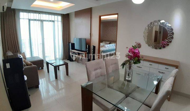 APARTEMEN HAMPTONS PARK 3BR SIZE 98 SQM GOOD FURNISHED 1