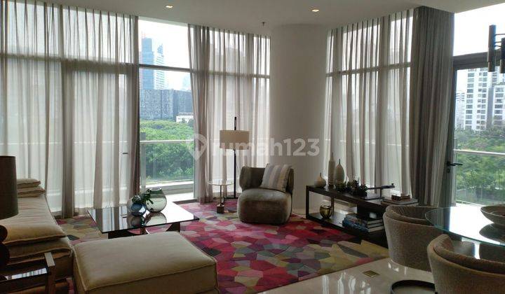 Apartemen Verde Two, 3BR, 210sqm, Terraverde 1