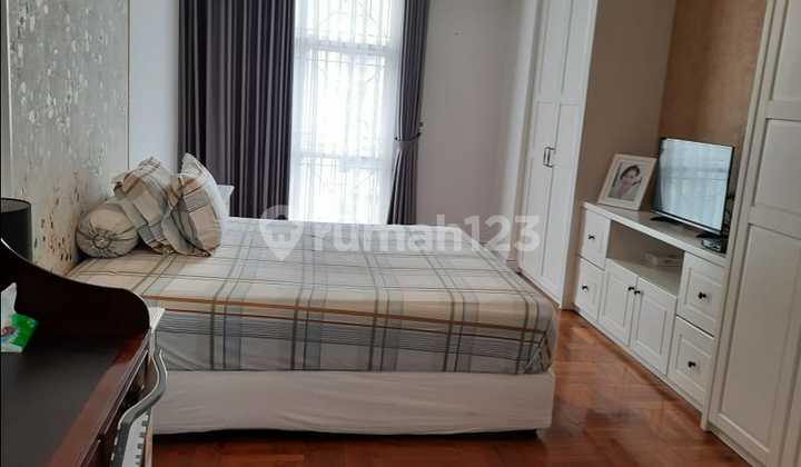 Apartemen Menteng Eksekutif 3 bedrooms 2