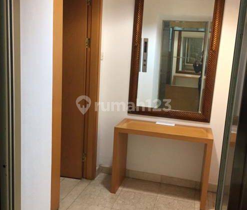 Minimalist Unit, Fully Furnished With Nice 2 Bedrooms At Sudirman Mansion 2