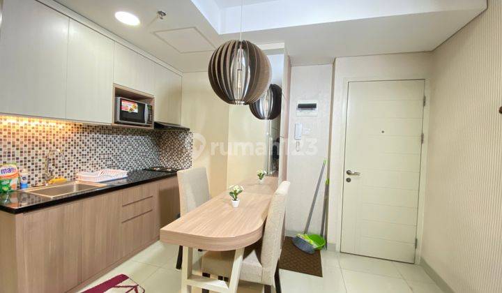 Apartemen Trivium 2 Bedroom Dekat Papaya Fully Furnished di Lippo Cikarang  2