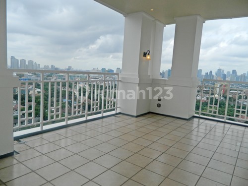 Beautiful and Classy Renovated Unit in Apartment Darmawangsa Tower 1 Beautiful and Classy Renovated Unit in Apartment Darmawangsa Tower 1