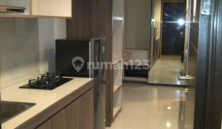 Super Rugi, Butuh Uang 1