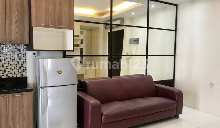 Cheap Mediterranean Garden 2 Apartment 3Br+1 (70.5 M2) Fully Furnished Favorite Tower, Only 1,350M, Tanjung Duren, West Jakarta